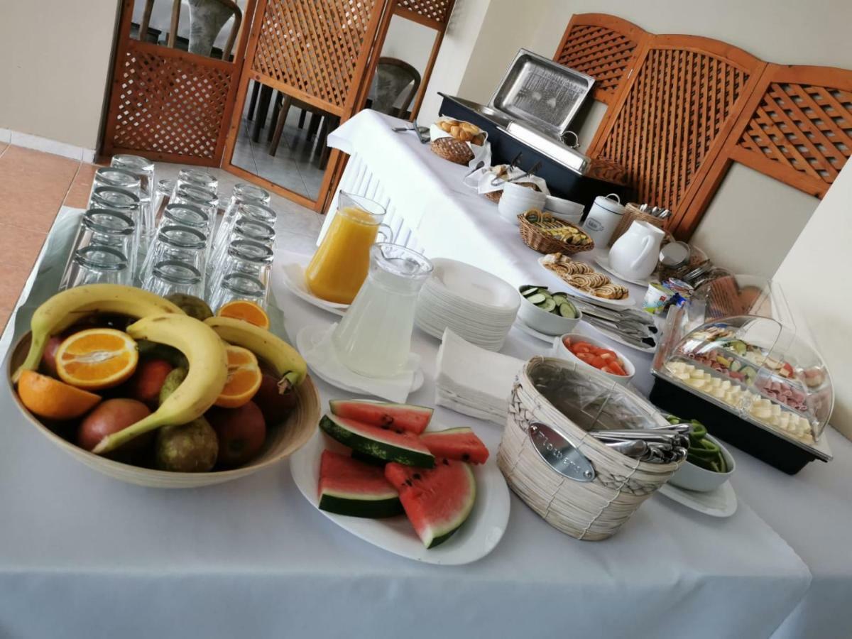 Hotel Poludnica Liptovsky Mikulas Ngoại thất bức ảnh