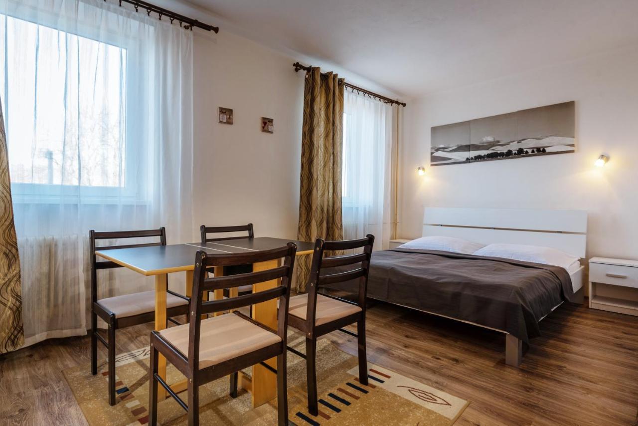 Hotel Poludnica Liptovsky Mikulas Ngoại thất bức ảnh