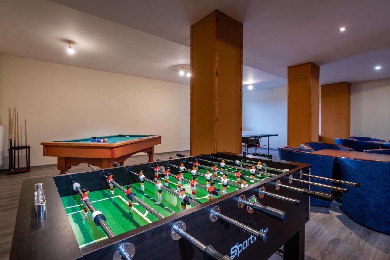 Hotel Poludnica Liptovsky Mikulas Ngoại thất bức ảnh